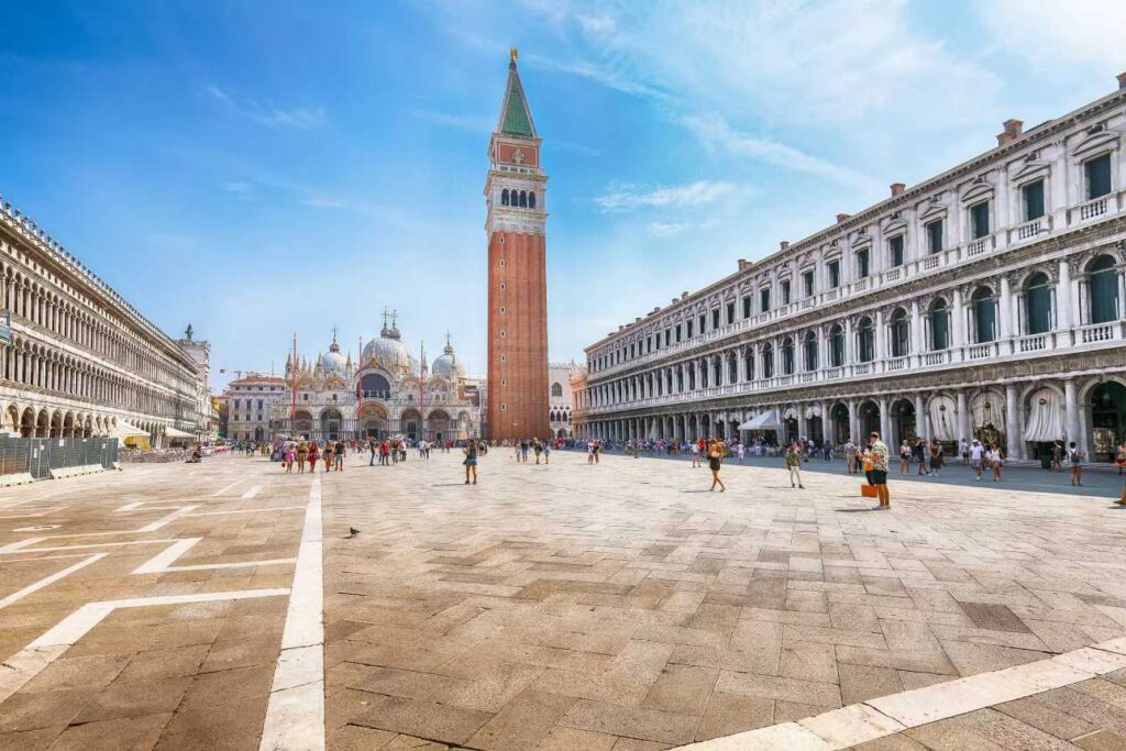St. Mark's Basilica & Bell Tower Tour : Information & Prices