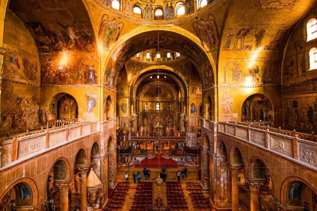 St. Mark's Basilica & Bell Tower Tour : Information & Prices